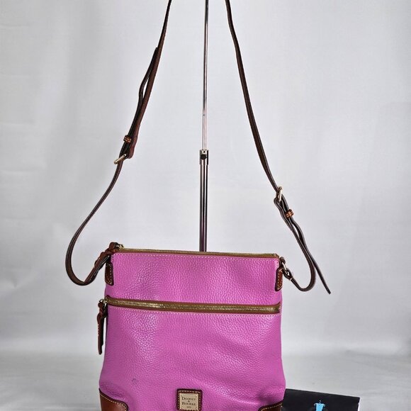 Dooney & Bourke Women's Light  Purple  Pebble Leather Crossbody Bag Medium 245 - Picture 4 of 13